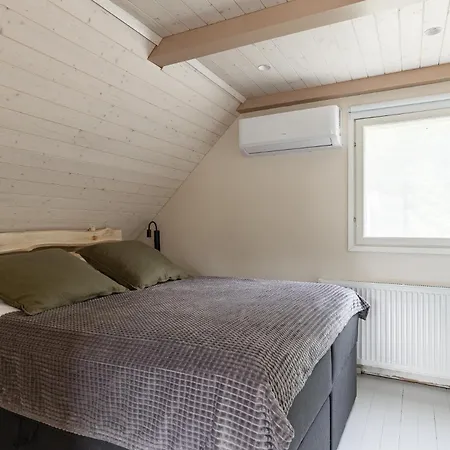 Moekki Ulkoporealtaalla Apartmán *