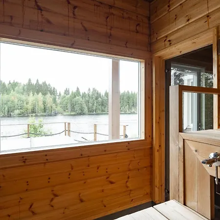 Moekki Ulkoporealtaalla *