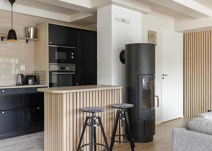 Moekki Ulkoporealtaalla *