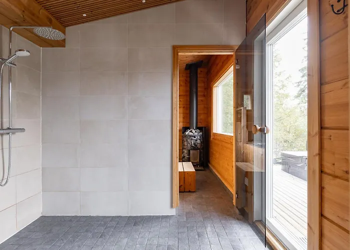 Moekki Ulkoporealtaalla Appartement Uurainen